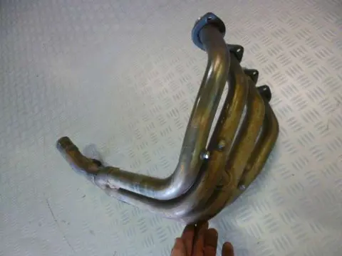 UITLAATBOCHTEN Yamaha YZF R6 1998 - 2002