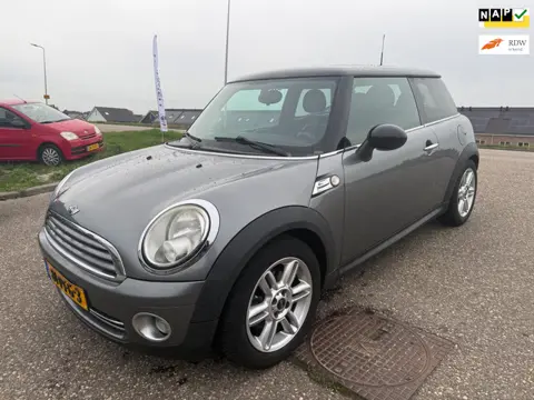 Mini Mini 1.6 Cooper Chili Airco Sport Cruise-Control Onderhouden NAP
