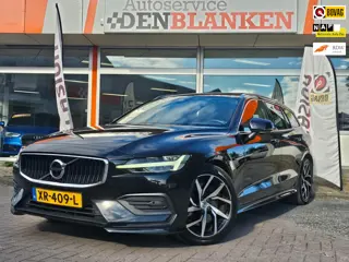 Volvo V60 2.0 T5 Momentum 250pk Aut BJ.2019 / Panodak / Leder / Apple Carplay / Navi / Led / Camera 