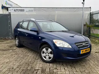 Kia Cee'd Sporty Wagon 1.4 X-tra ISG - Airco - NWE APK