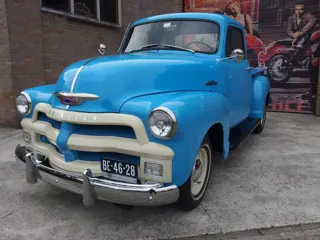 Chevrolet 3100 Thriftmaster sidestep. Pick Up Thriftmaster Staat reeds op Nl’s kenteken, is APK en m