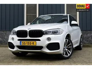 BMW X5 xDrive50i High Executive 7p. Rijklaarprijs-Garantie Panorama dak Leder Navigatie Head-up 20 I