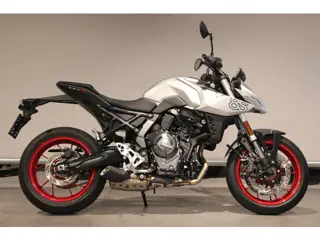 Suzuki GSX-8S (bj 2025)