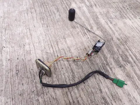 BRANDSTOFNIVEAU METER Yamaha XJ 900 S Diversion 1994 - 2005