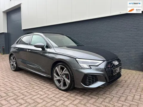 Audi S3 Sportback 2.0 TFSI 310PK PANO B&O MATRIX KEYLESS CAMERA SFEER