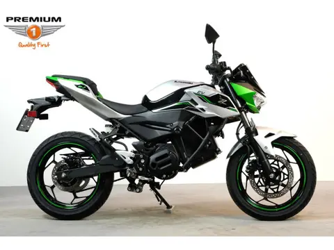 Kawasaki Z e-1 (bj 2024, automaat)