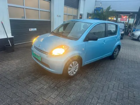 Daihatsu Sirion 2 1.0-12V Trend