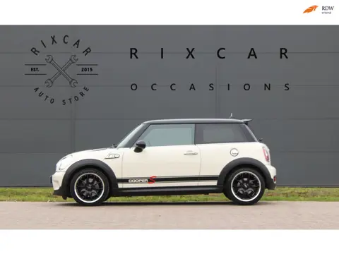 Mini Mini 1.6 Cooper S Xenon Leer Climate RIJKLAAR