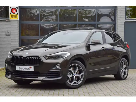 BMW X2 sDrive20i High Executive | Panoramadak