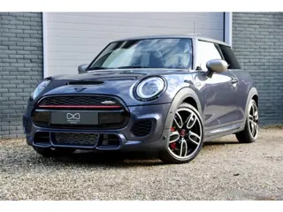 Mini 2.0 John Cooper Works Chili | 1E EIGENAAR | PANORAMA | VIRTUALDASH | NAVIGATIE | LED