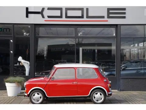 Mini Cooper 1.3 | Volledig Gerestaureerd Mini  Cooper 1.3 | Volledig Gerestaureerd