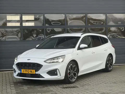 FORD FOCUS WAGON 1.0 HYBRID ST LINE X BUSINESS I WINTERPAKKET I 18" LM I P-CAMERA I CARPLAY I NAVIGA