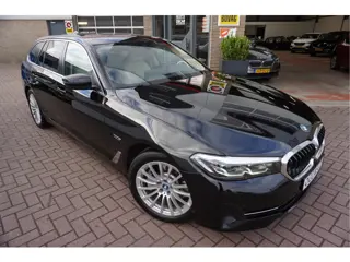 BMW 5 Serie Touring 530e Business Edition Plus Sensatec