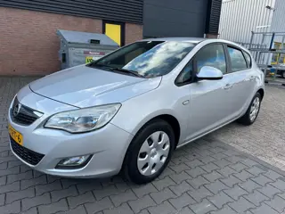 Opel Astra 1.4 Edition