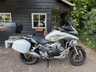 Honda VFR 800X Crossrunner C-ABS (bj 2017)