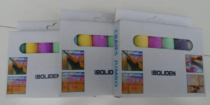 STOEPKRIJT PAKJES 6 KLEUREN NIEUW