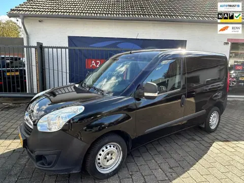 Opel Combo 1.3 CDTi L1H1 Selection / AIRCO / TREKHAAK / NAVIGATIE