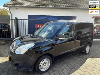 Opel Combo 1.3 CDTi L1H1 Selection / AIRCO / TREKHAAK / NAVIGATIE