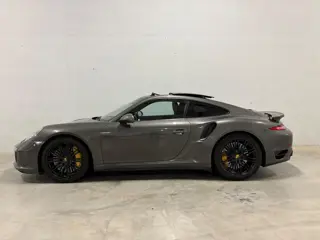 Porsche 911 3.8 Turbo S Ceramic Pano Burmester Leer NL-auto