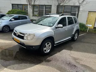Dacia Duster 1.6 Lauréate 2WD/ Airco