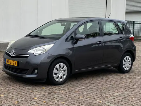 Toyota Verso-S 1.3 VVT-i Aspiration AUTOMAAT