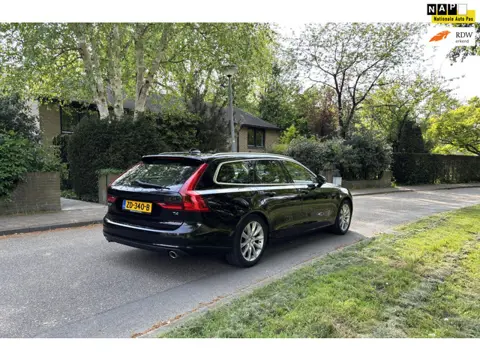Volvo V90 2.0 T4 2019 YOUR CLASSIC CAR-SOLD.