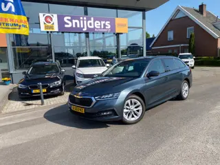 Skoda Octavia Combi 1.0 TSI Style NAVI/PDC/CLIMA