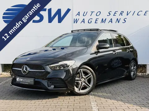 Mercedes-Benz B-Klasse 200 AMG Line | Pano | Trekhaak | Memory | Camera | LED | DAB+