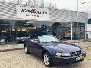 Ford USA Mustang 3.8 V6 Convertible
