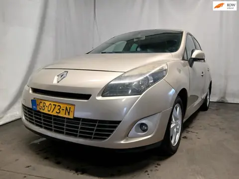 Renault Grand Scénic 1.6 dCi Bose - Versnellingsbak niet 100% - SCHADEAUTO