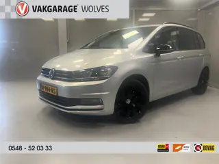Volkswagen Touran Comfortline Business 1.0TSi | 7-Persoons | 18" lichtmetalen velgen | Climate contr