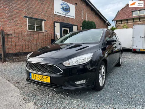 Ford Focus Wagon 1.0 Titanium ( Climate controle + Elektrische ramen + Nieuwe apk )