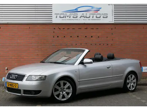 Audi A4 Cabriolet 3.0 V6 Exclusive s-line bose. nieuwe kap. nieuwe distributie. recent apk. zeer moo