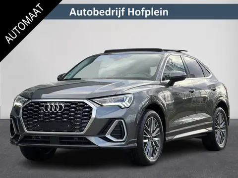 Audi Q3 Sportback 35 TFSI Automaat S Edition | 19" Lichtmetalen Velgen | Airco | Panorama-schuifdak 