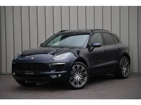 Porsche Macan 2.0 | 252PK | Luchtvering (PASM) | Pano | 14-Weg Comfortstoelen | Memory | Bose | Matr