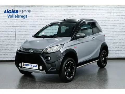 Aixam Crossover Enduro Premium Sensation 2 / ABS / Achteruitrijcamera