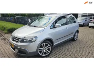 Volkswagen Golf 1.6 Cross