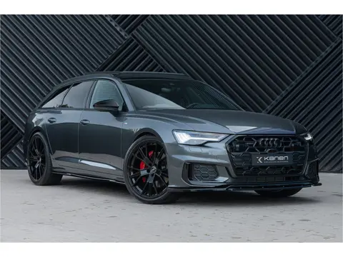 Audi A6 Avant 55 TFSI e quattro S-Line S sportstoelen ACC Pano Softcl. Matrix Head Up 360 Memory