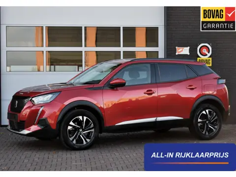 Peugeot 2008 1.2 PureTech 130PK Allure Pack | Carplay | Camera | 3D Dashb. | Stoelverw. | Incl. gara