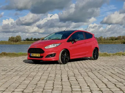 Ford Fiesta 1.0 EcoBoost Red Edition|140 PK|Nieuwe D-riem|17"