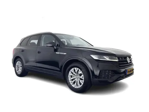Volkswagen Touareg 3.0 TDI R-Line (INCL-BTW) Aut. *LEATHER | FULL-LED | BLIND-SPOT | HEATED-COMFORTS