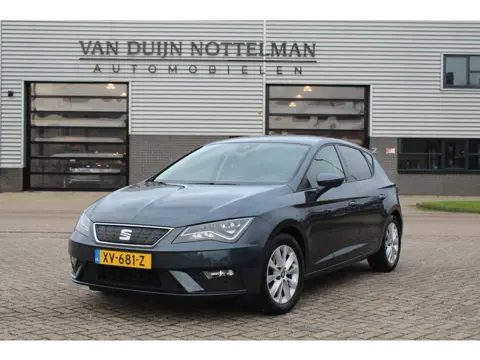 SEAT Leon 1.0 EcoTSI Style Business Intense / Carplay / Keyless / N.A.P.