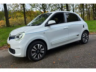 Renault Twingo Z.E. R80 Intens NL Auto ! 25.601 KM !