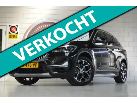 BMW X1 SDrive18i High Executive, PANO, 18" LEDER, GARANTIE