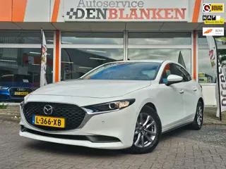 Mazda 3 2.0 e-SkyActiv-G M Comfort BJ.2021 / Navi / Camera / Head-Up / Led / Clima / Keyless / Lmv !