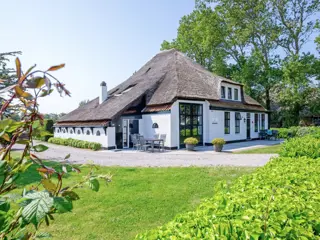 Studio in authentieke stolpboerderij in Den Hoorn