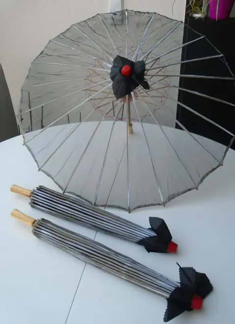 PARASOL OOSTERS VOILE GRIJS Nieuw P