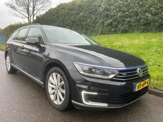 Volkswagen Passat Variant 1.4 TSI GTE Highline - Navi - Automaat - Clima