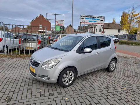 Opel Agila 1.0 Berlin