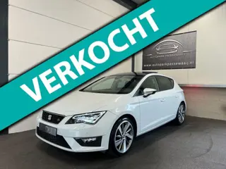 Seat Leon 1.4 TSI FR Pano, Cruise Control, Stoelverwarming, Apple Carplay, LED, Parkeersensoren voor